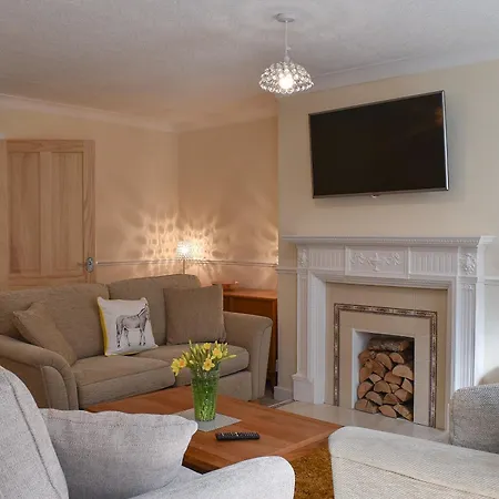 Annie's Place * Whitby